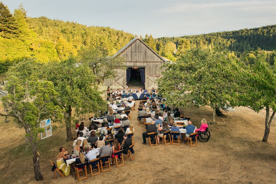 glenrosa farm outdoor barn wedding